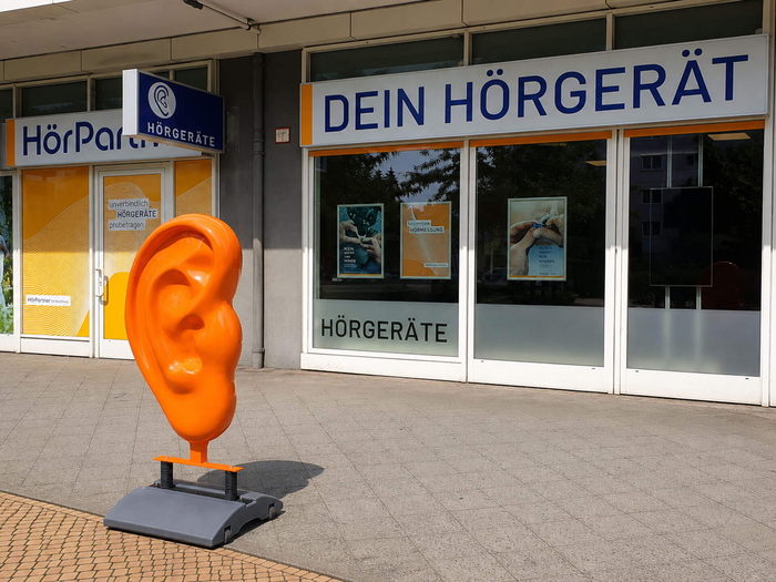 Außenansicht der HörPartner Filiale in Hellersdorf