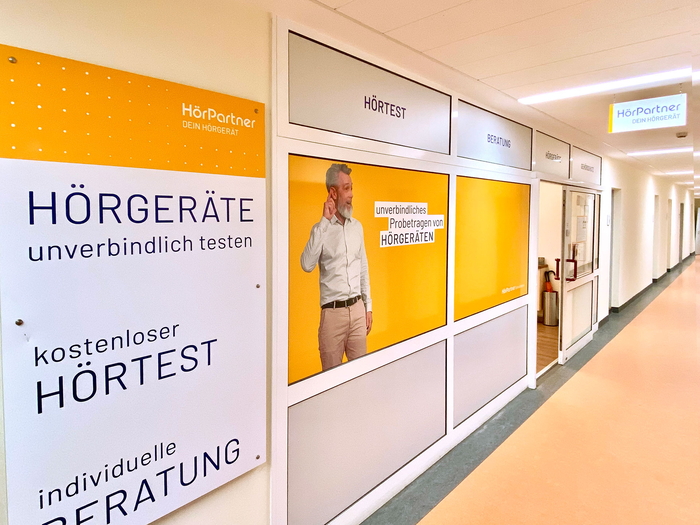 Außenansicht der HörPartner Filiale in Bad Saarow
