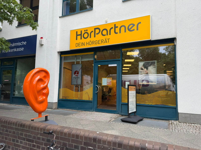 Außenansicht der HörPartner Filiale in Bernau